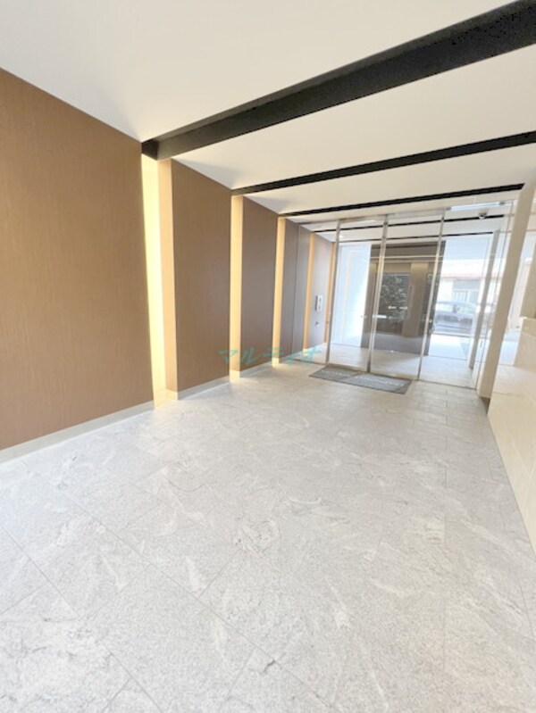 エントランス(エントランス)