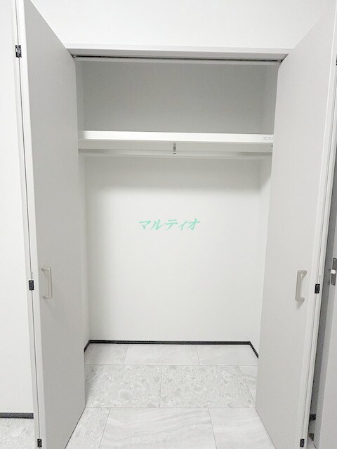 物件内観写真7　(収納)