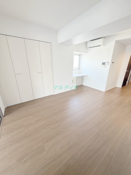 物件内観写真6　(洋室)