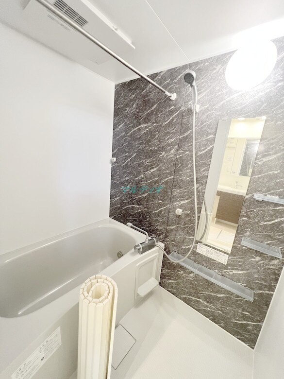 物件内観写真6　(浴室)