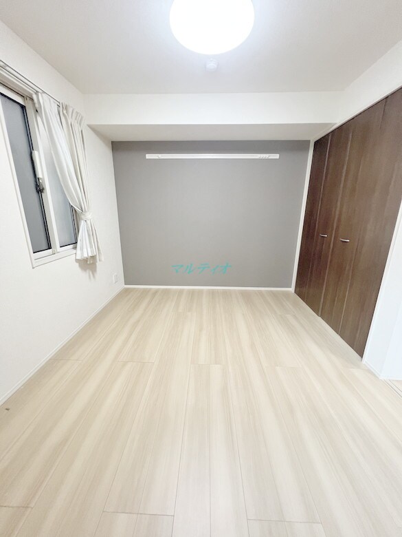 物件内観写真8　(洋室)