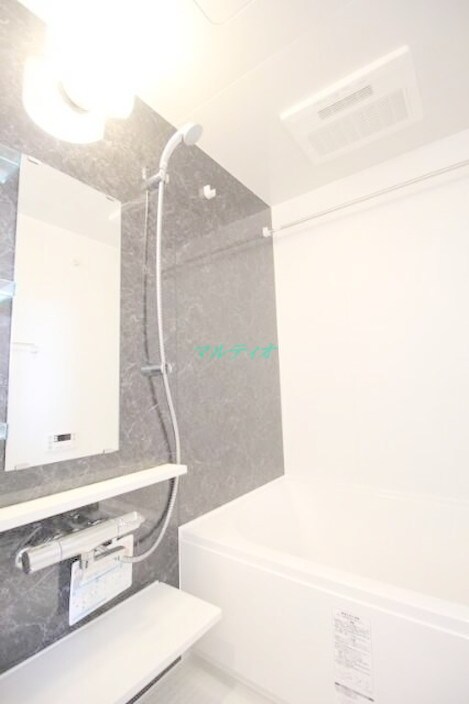 物件内観写真4　(浴室)