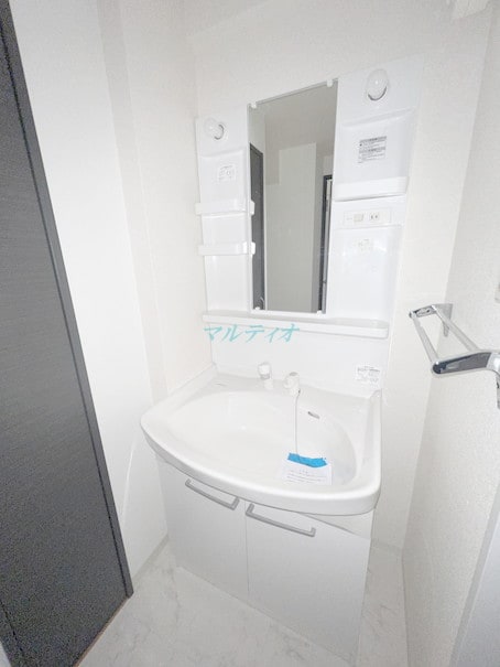物件内観写真9　(洗面台)