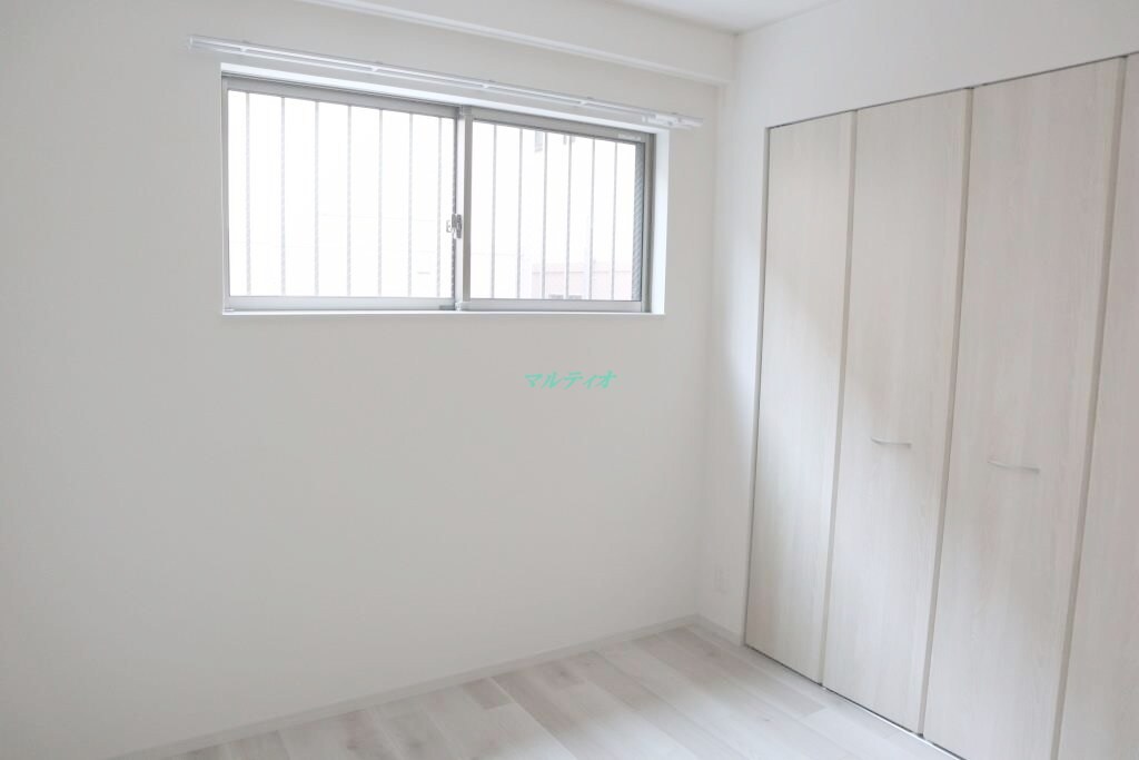 物件内観写真6　(洋室)