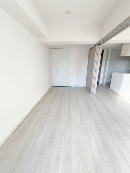 物件内観写真9　(洋室)