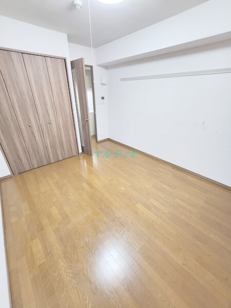 物件内観写真5　(洋室)