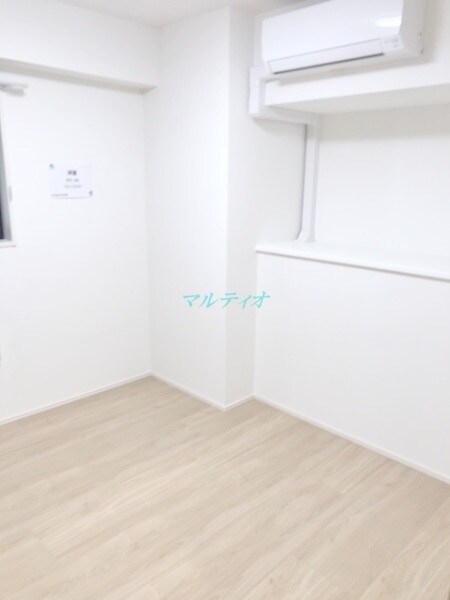 物件内観写真9　(洋室)