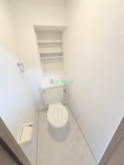 物件内観写真4　(トイレ)