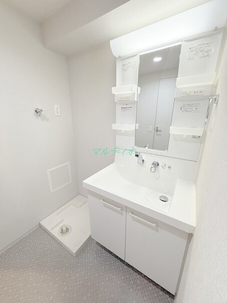 物件内観写真6　(洗面台)