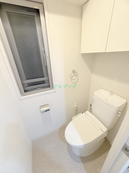物件内観写真8　(トイレ)