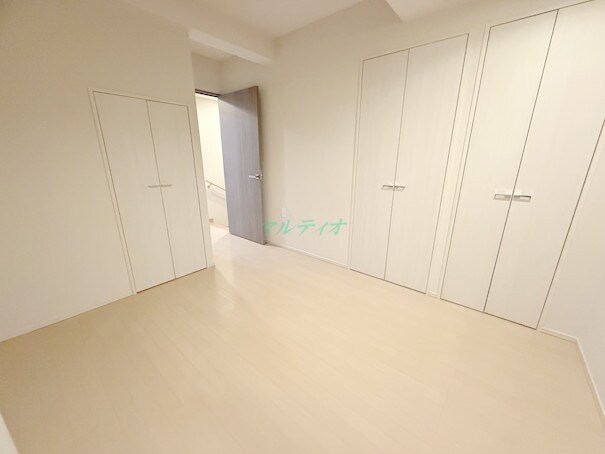 物件内観写真9　(洋室)