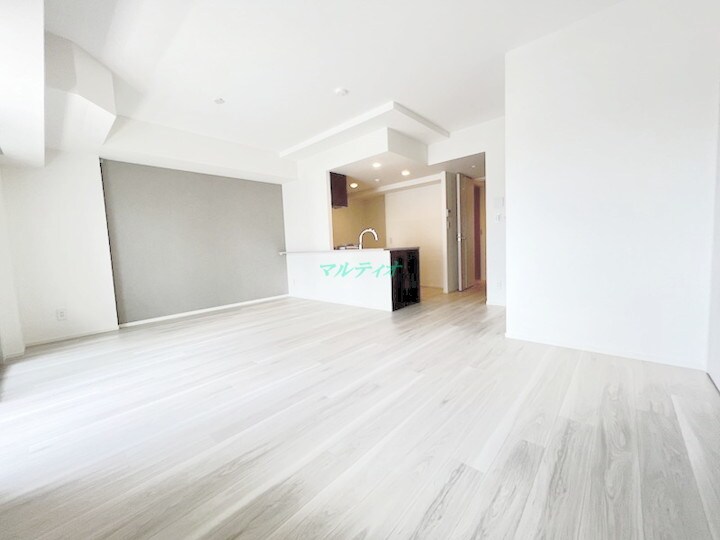 物件内観写真4　(洋室)