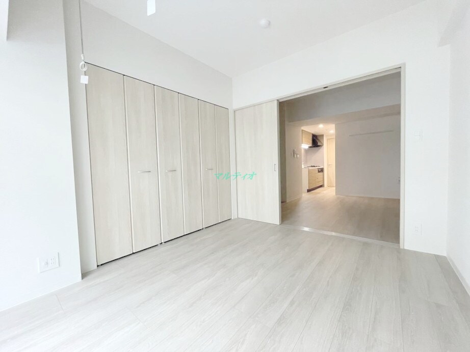 物件内観写真10　(洋室)