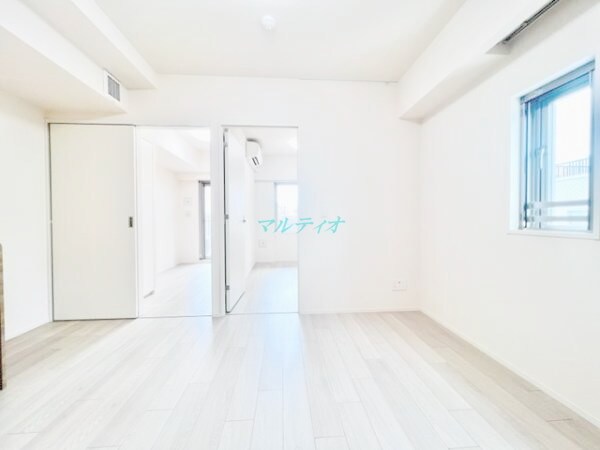 物件内観写真8　(洋室)