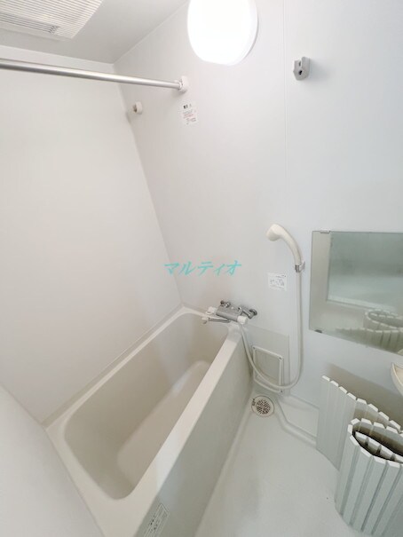 物件内観写真6　(浴室)