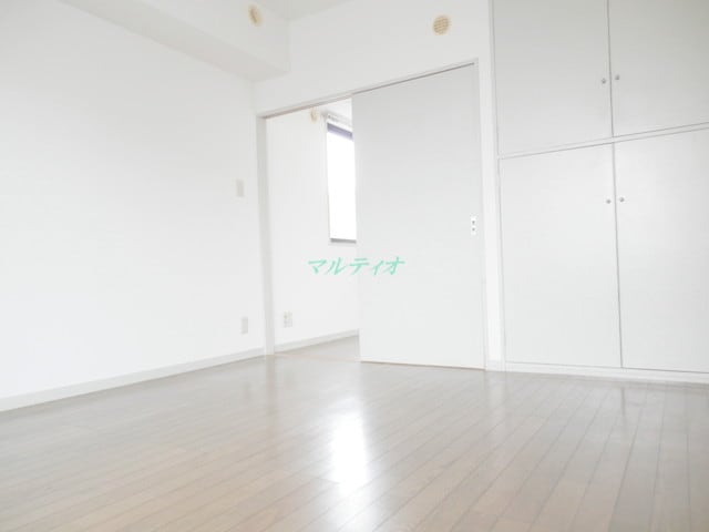 物件内観写真6　(洋室)