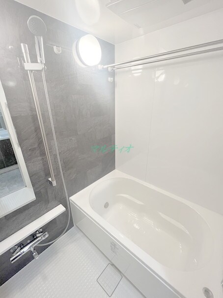 物件内観写真3　(浴室)