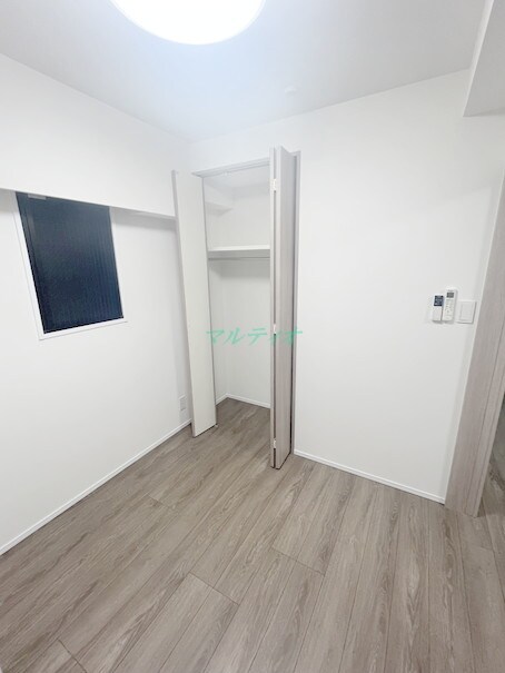 物件内観写真7　(洋室)