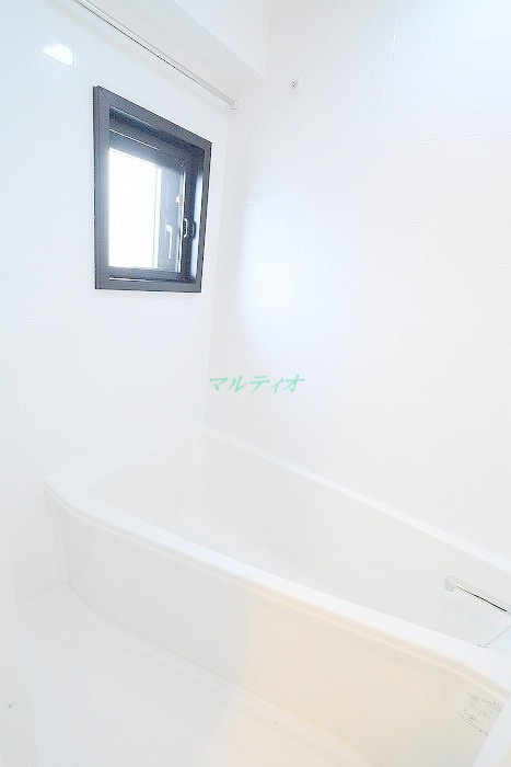 物件内観写真8　(浴室)