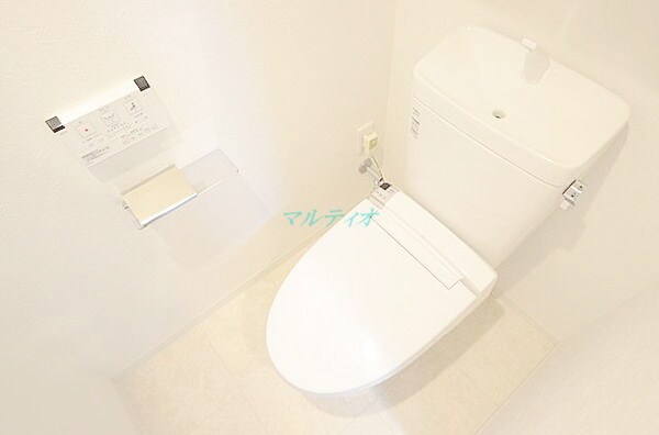 物件内観写真6　(トイレ)