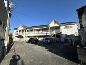 ホワイトコーポ外観写真