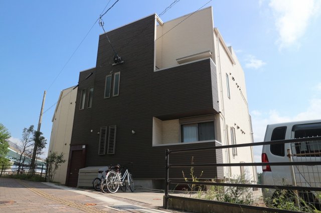 Grandtic AK室見