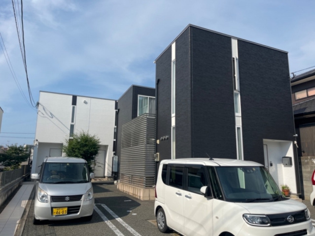 Ｒｉｚ エクリュ