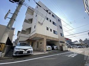 コンフォートベネフィス平尾外観写真