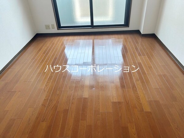 ベッドルーム