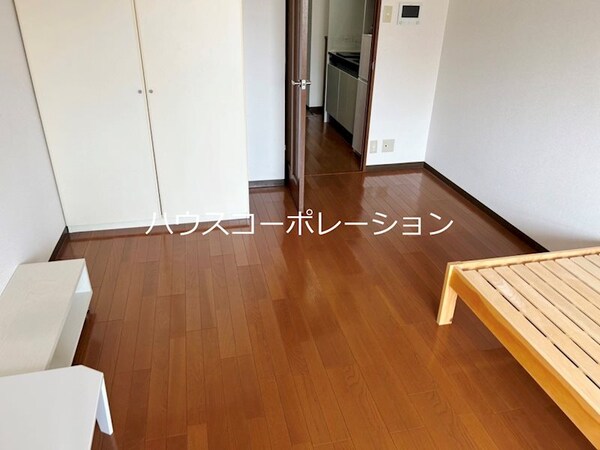 ベッドルーム