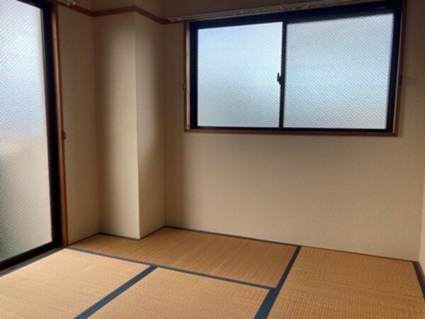 ベッドルーム