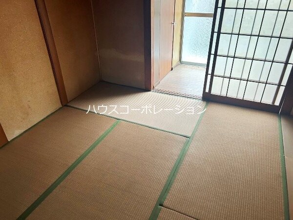 ベッドルーム