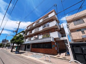 シャルマン立花外観写真