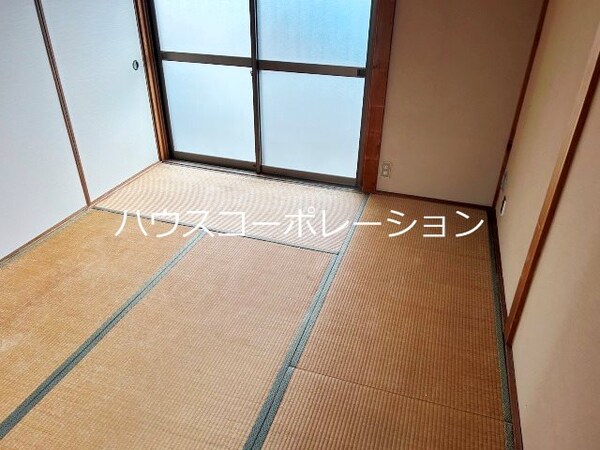 ベッドルーム
