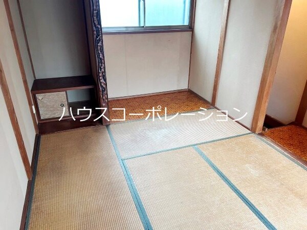 ベッドルーム