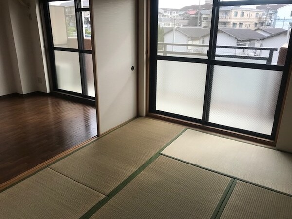 ベッドルーム