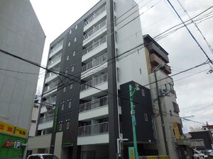 リヴァージュ尼崎外観写真