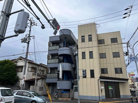 タナカビル