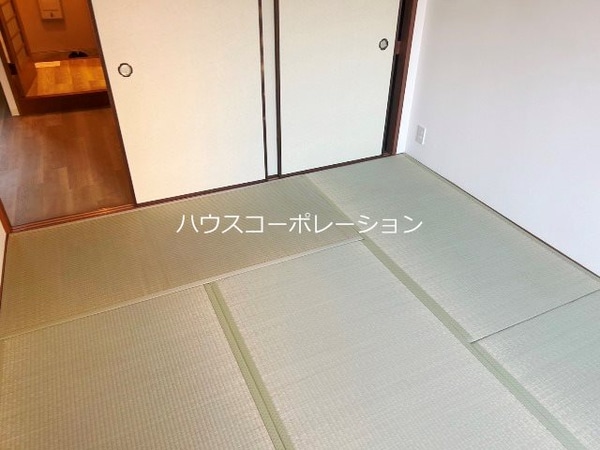 ベッドルーム