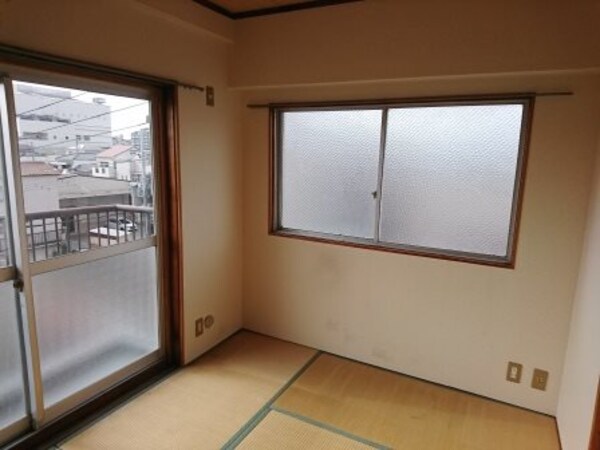 ベッドルーム