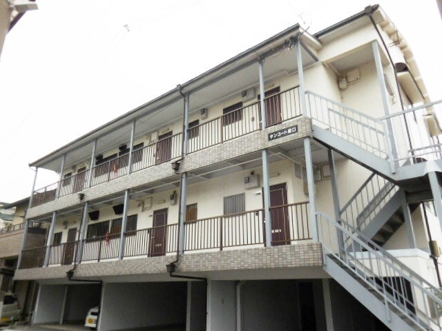 サンコート塚口の物件外観写真