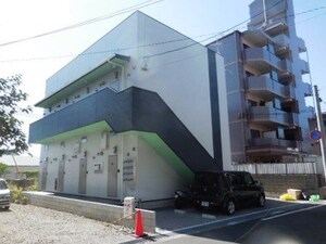 マカロン　ムー　カワラノミヤ外観写真