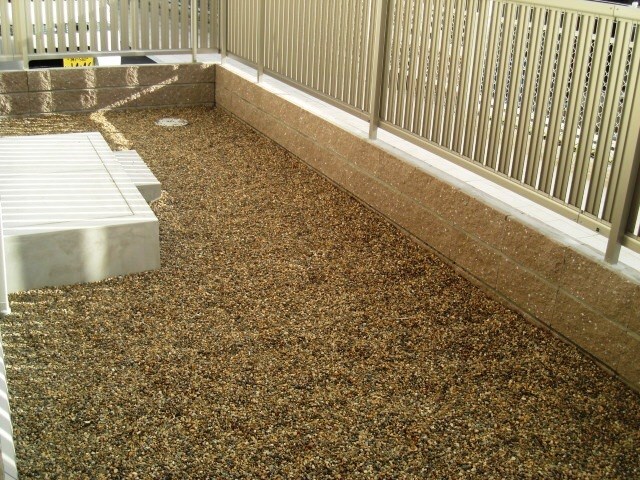 物件内観写真7　(1Fはテラス)