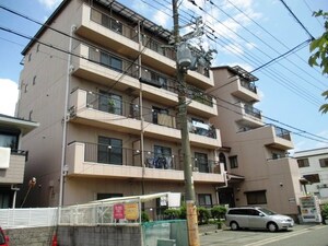 平井マンション外観写真