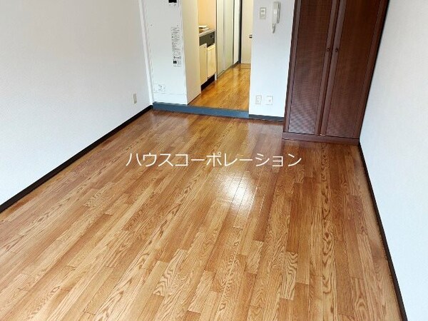 ベッドルーム