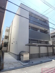 阪和線・羽衣線 杉本町駅 3階建 築7年の外観写真