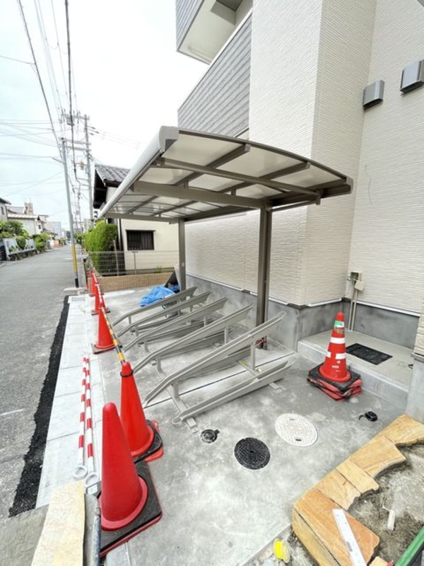 敷地内/建物