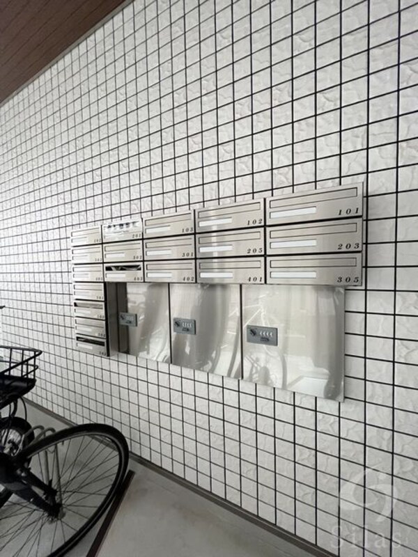 敷地内/建物