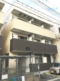 阪急千里線 吹田駅 3階建 築13年の外観写真