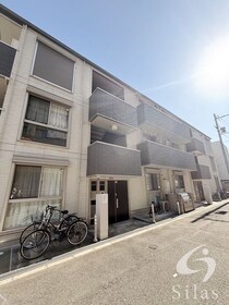 大阪環状線 京橋駅 3階建 築7年の外観写真